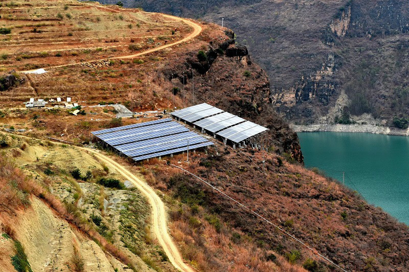 涼山州某地180KW太陽能提灌站